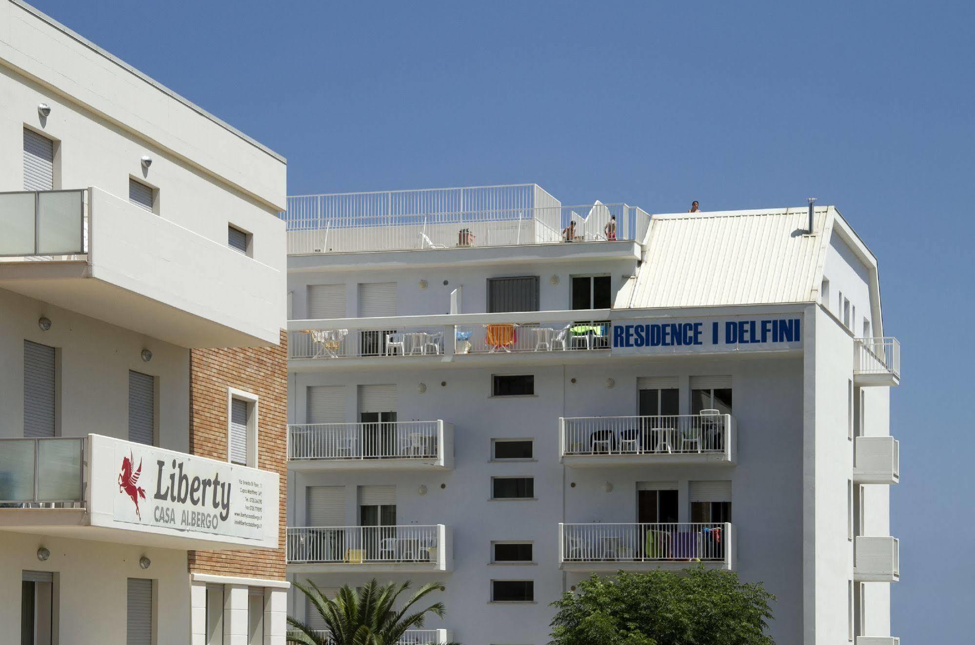 Residence I Delfini Cupra Marittima Exterior foto