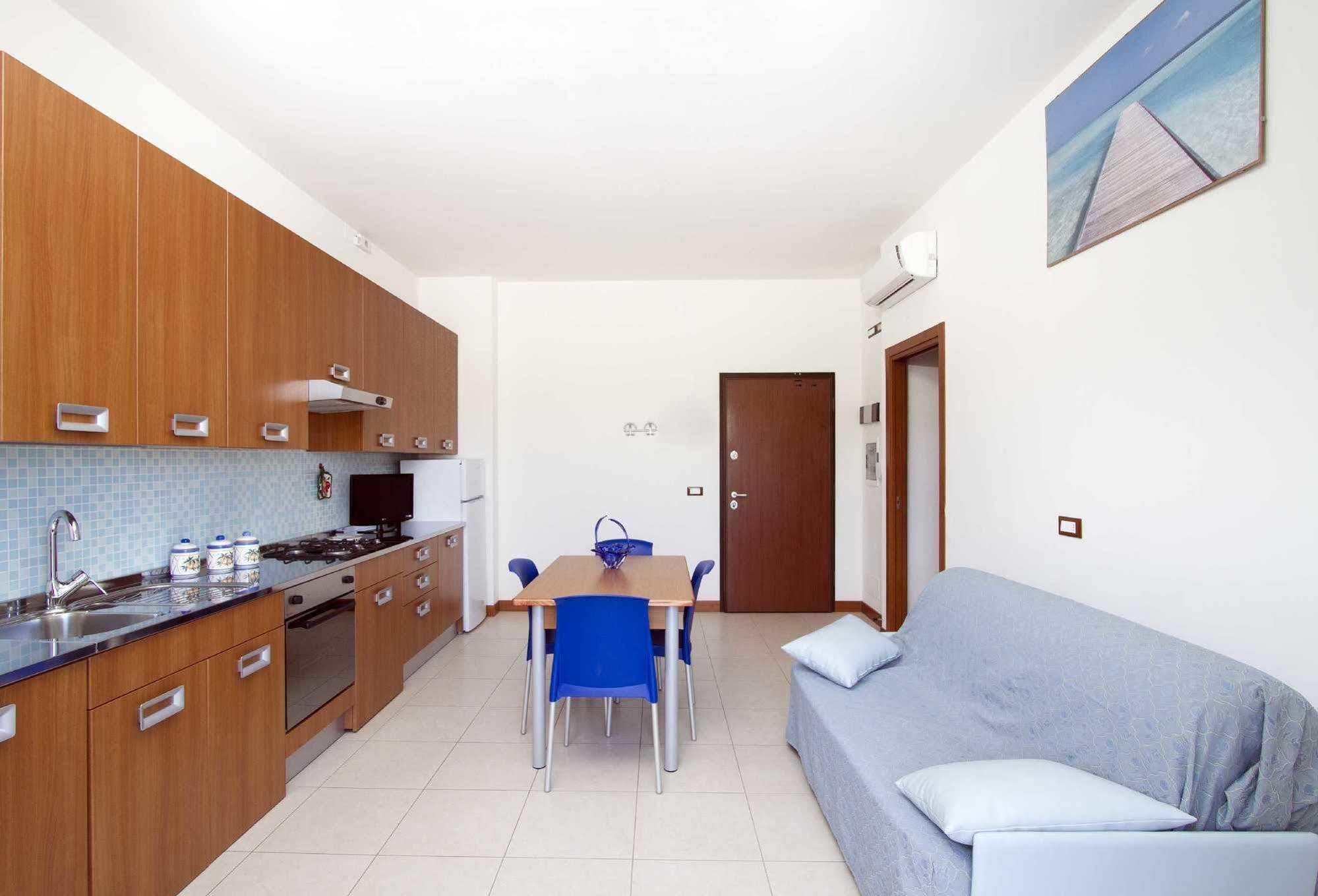 Residence I Delfini Cupra Marittima Exterior foto